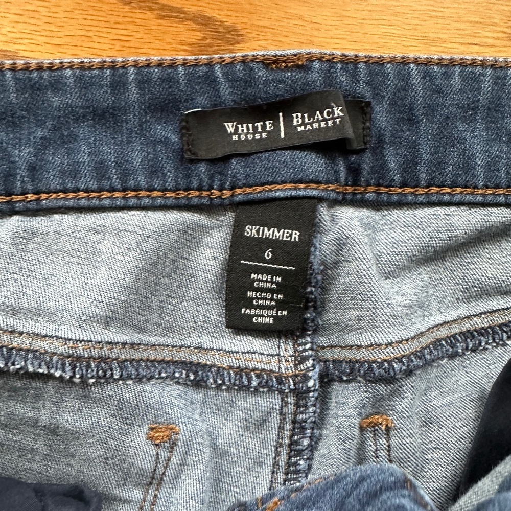 White House Black Market - Jeans - Size 6 - Picture 4 of 6